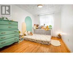 132 Berry STREET - 27