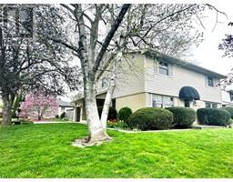 163 Cecile AVENUE - 1