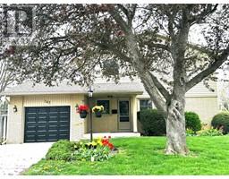 163 Cecile AVENUE - 2