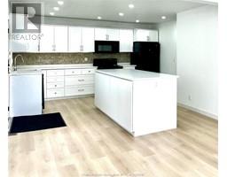163 Cecile AVENUE - 7