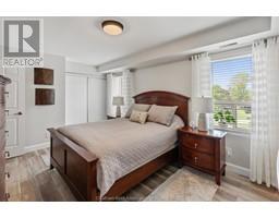 10 Van Allen AVENUE UnitNo. 402 - 13