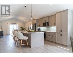 17 Baffin WAY - 5