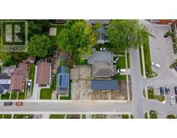 91 Adelaide STREET South - 37