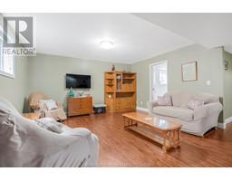 100 Manning DRIVE - 20