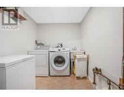 100 Manning DRIVE - 24