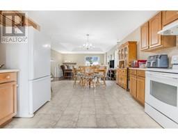 100 Manning DRIVE - 8