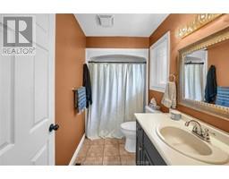 143 GARDEN Path - 19