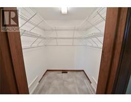22410 Victoria ROAD - 24