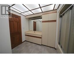 22410 Victoria ROAD - 27