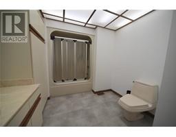 22410 Victoria ROAD - 28