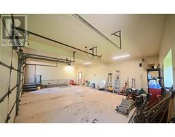 22410 Victoria ROAD - 40