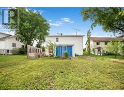 374 Talbot STREET East - 28