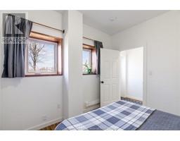 1357 SMITH FALLS ROAD - 32