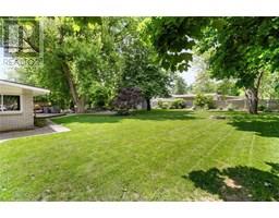 50 Nichols DRIVE - 33