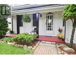 49 Erie STREET South - 3