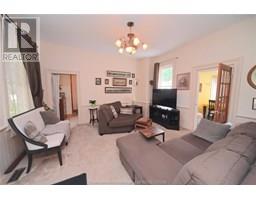 49 Erie STREET South - 7