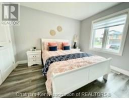 44 Churchill Park ROAD South West - 10