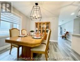 44 Churchill Park ROAD South West - 13
