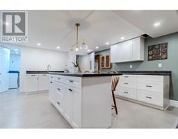 424 Gregory DRIVE East - 36