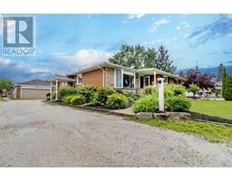 424 Gregory DRIVE East - 4