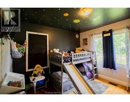 37 Oriole PARKWAY - 12