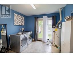 37 Oriole PARKWAY - 3