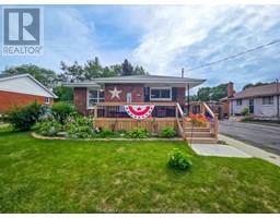 70 DUNVEGAN DRIVE - 3