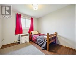 113 Wills STREET - 13