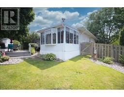 3 Churchill Park ROAD - 16