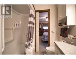 3 Churchill Park ROAD - 24