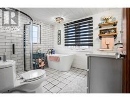 17386 Lakeshore ROAD - 5