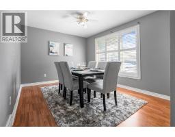 112 Parry DRIVE - 16