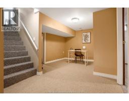 112 Parry DRIVE - 32