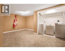 112 Parry DRIVE - 33