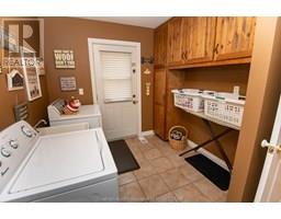 30 ORANGEWOOD BOULEVARD - 32