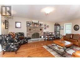 30 ORANGEWOOD BOULEVARD - 7