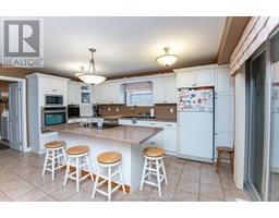 30 ORANGEWOOD BOULEVARD - 9