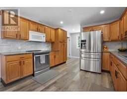 7138 Benoit DRIVE - 10
