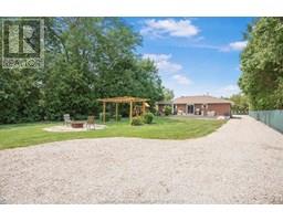 7138 Benoit DRIVE - 38