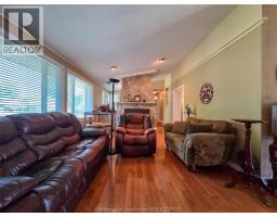 64 Parkwood DRIVE - 16