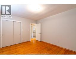 34 Wyandott STREET - 12