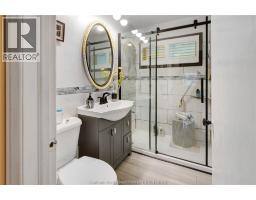 41 MAPLE STREET - 12