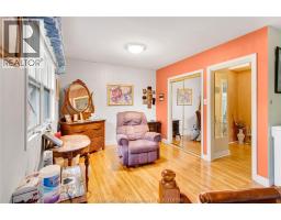 41 MAPLE STREET - 16