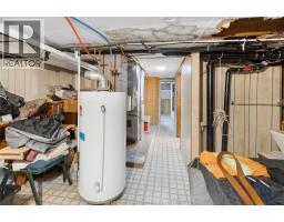 41 MAPLE STREET - 22