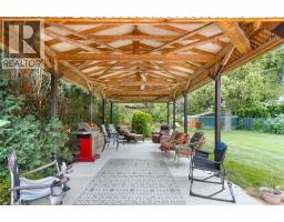 41 MAPLE STREET - 37