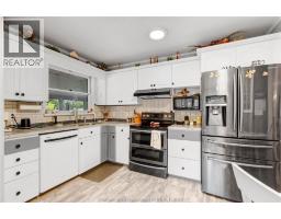 41 MAPLE STREET - 9