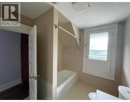 176 Thames STREET - 19