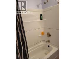 176 Thames STREET - 24