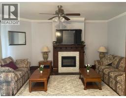 176 Thames STREET - 30