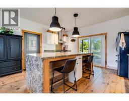 11 Victoria STREET - 13